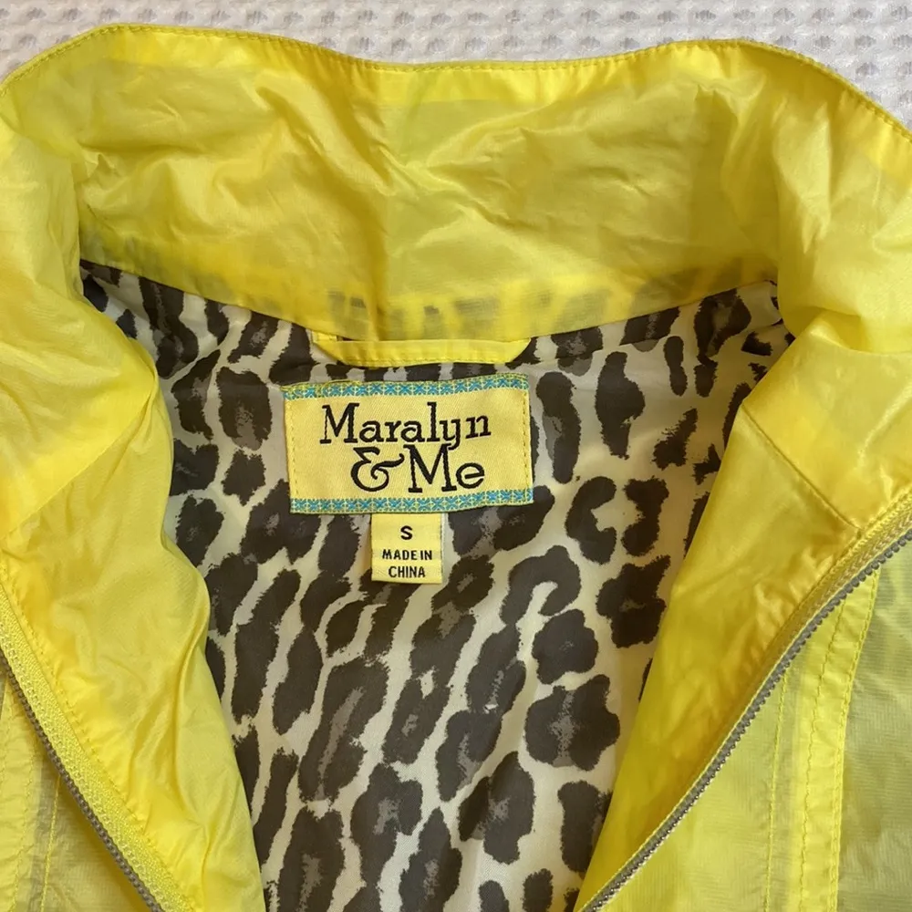Yellow Leopard 80s Short Sleeve Cropped Jacket Size Small - Image 11