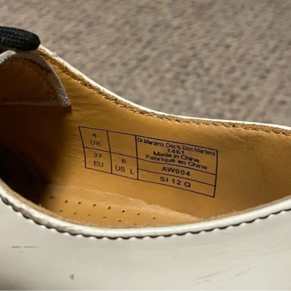 Dr. Marten 1461 Women’s Patent Leather Oxford Shoes in White Lucido Size 6 - Image 9