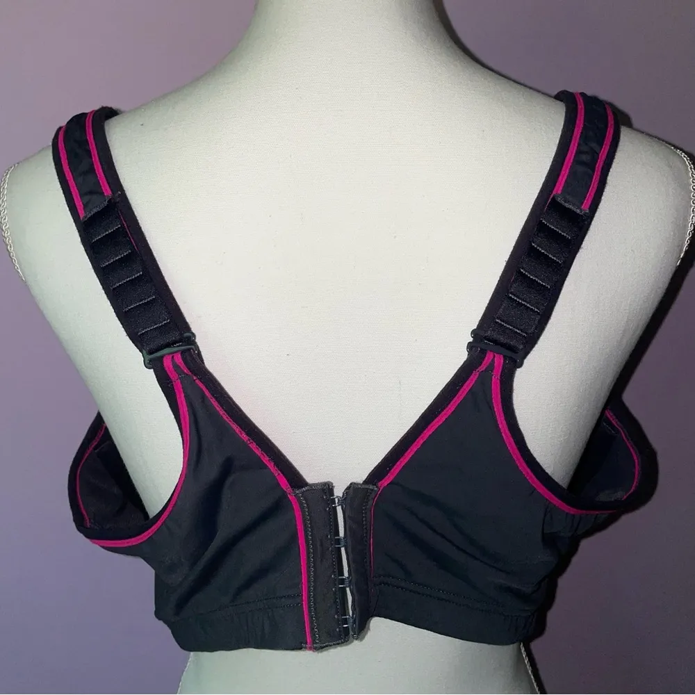 Sport by Cacique 42DDD High-Impact Molded Underwire Sports Bra Black - Image 3