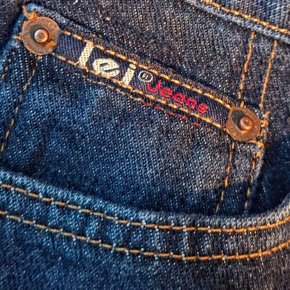 Lei Women's Navy Shorts Sz 9 Blue - Image 4