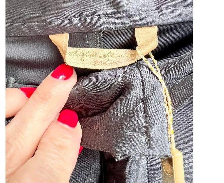 NWT Agua De Coco High-Waisted Body-Fit Buttons Straight Pants Black Women's P/S - Image 5