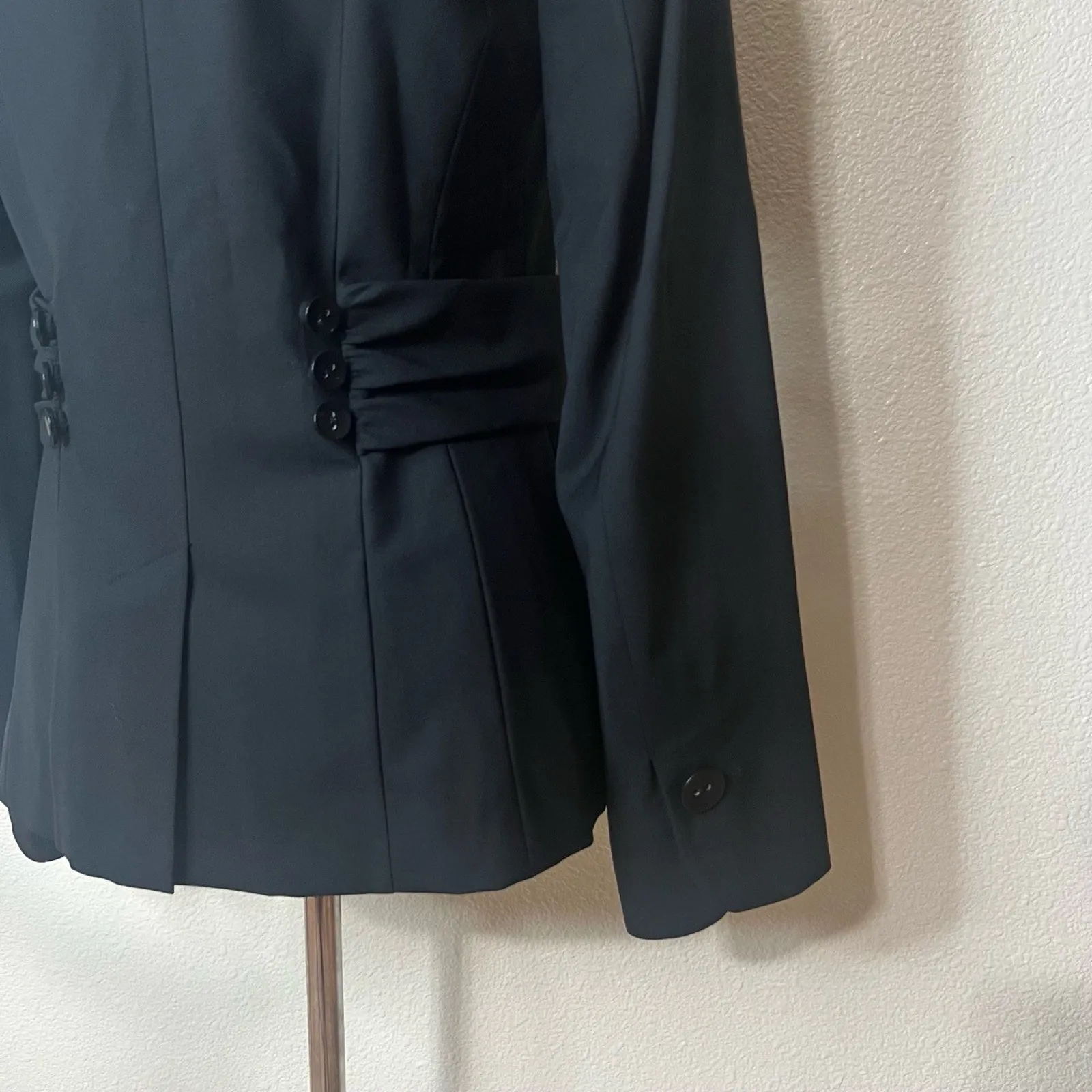 Classiques Entier  Black Wool Blazer Tailored Structured Three-Button 8 NEW - Image 6