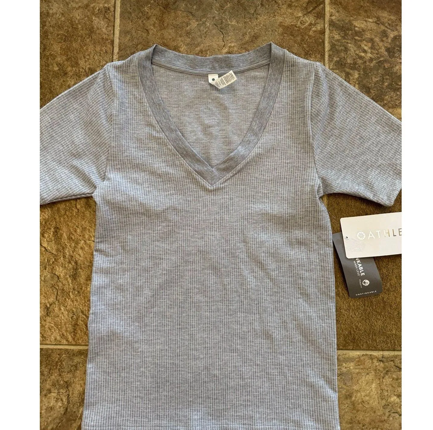 Athleta Renew V-Neck Tee Grey Heather Size XS - Image 5