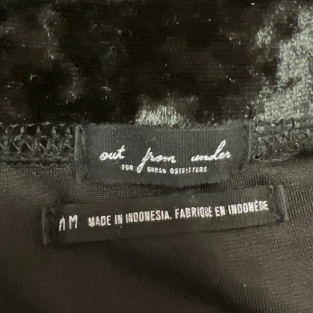 Urban Outfitters Out From Under Velour Velvet Strapless Tube Top Bodysuit Size M - Image 4