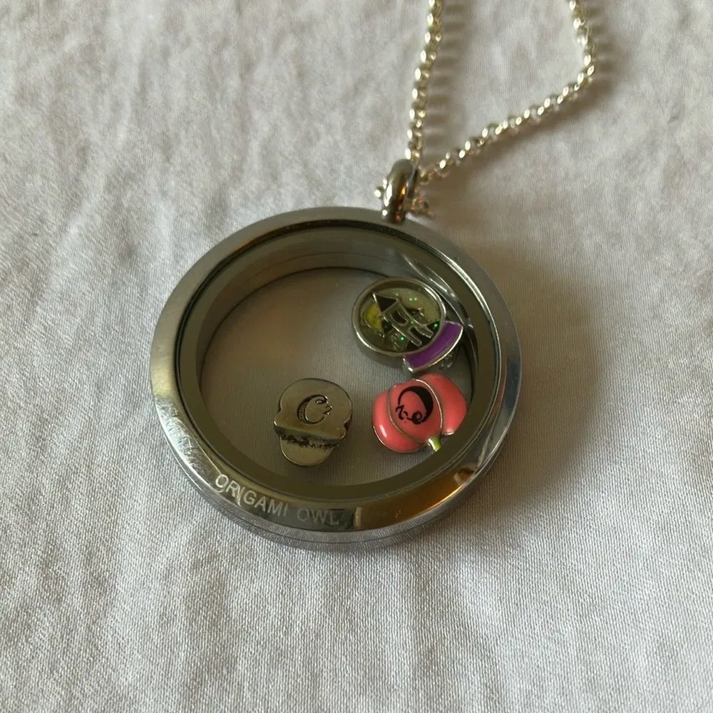 Origami Owl: Halloween Silver Tone Locket Necklace - Image 5