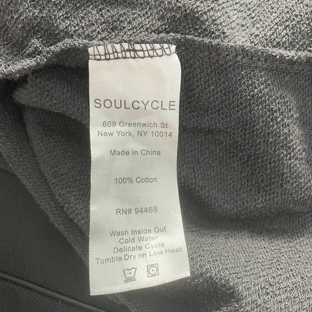 SoulCycle Casey Cropped Camo Print Sweatshirt Black Gray Size US Large‎ - Image 13