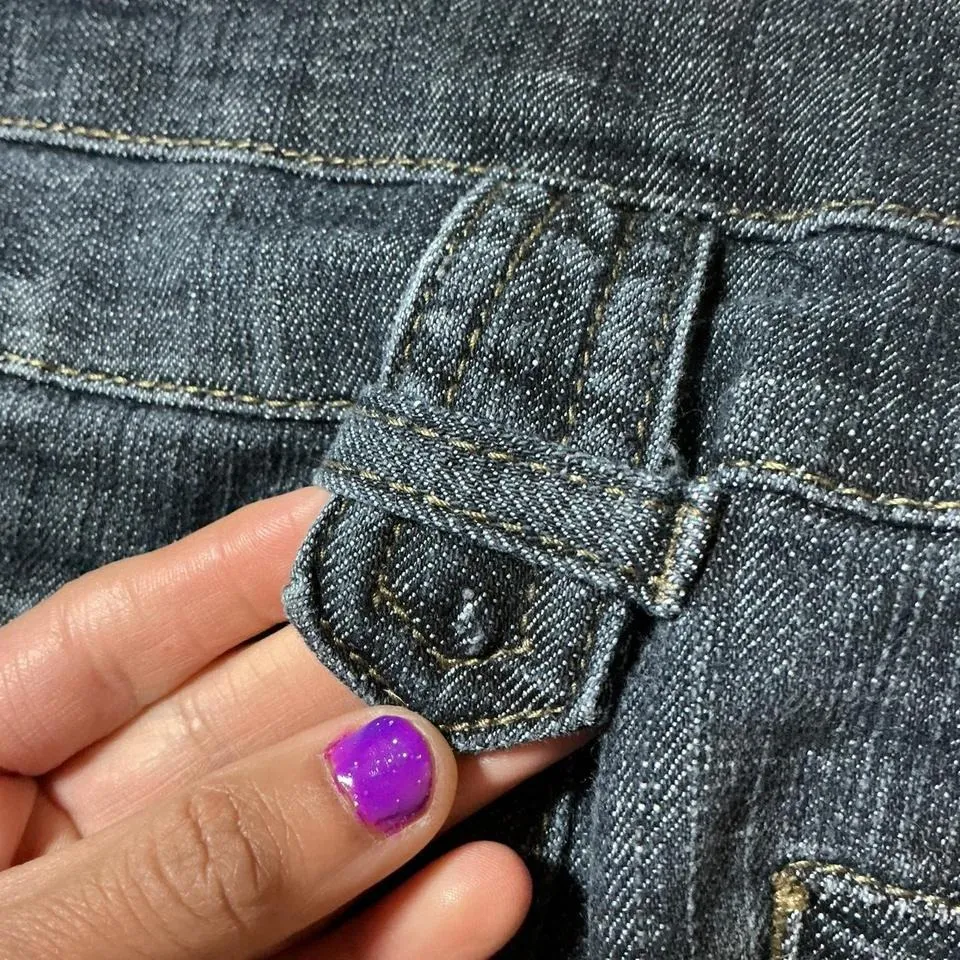 Y2K Boom Boom Jeans Low Rise Women's Dark Wash Denim Capri Shorts Button Fly - Image 8