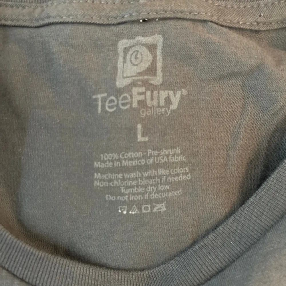 Tee Fury Dr. Who Graphic Tee Shirt fitted womens sz L Size L - Image 5