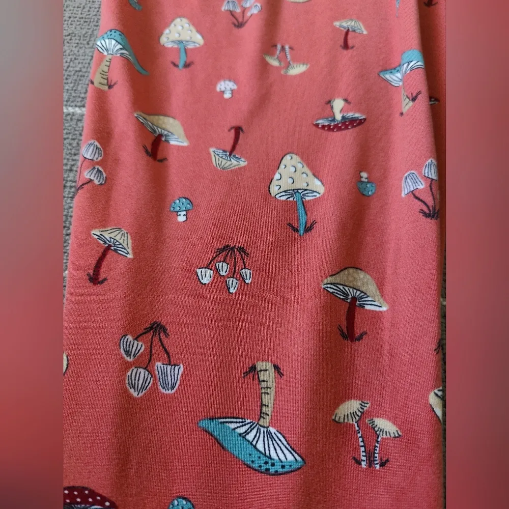 Mushroom Pajama Pants Pink Size L - Image 7