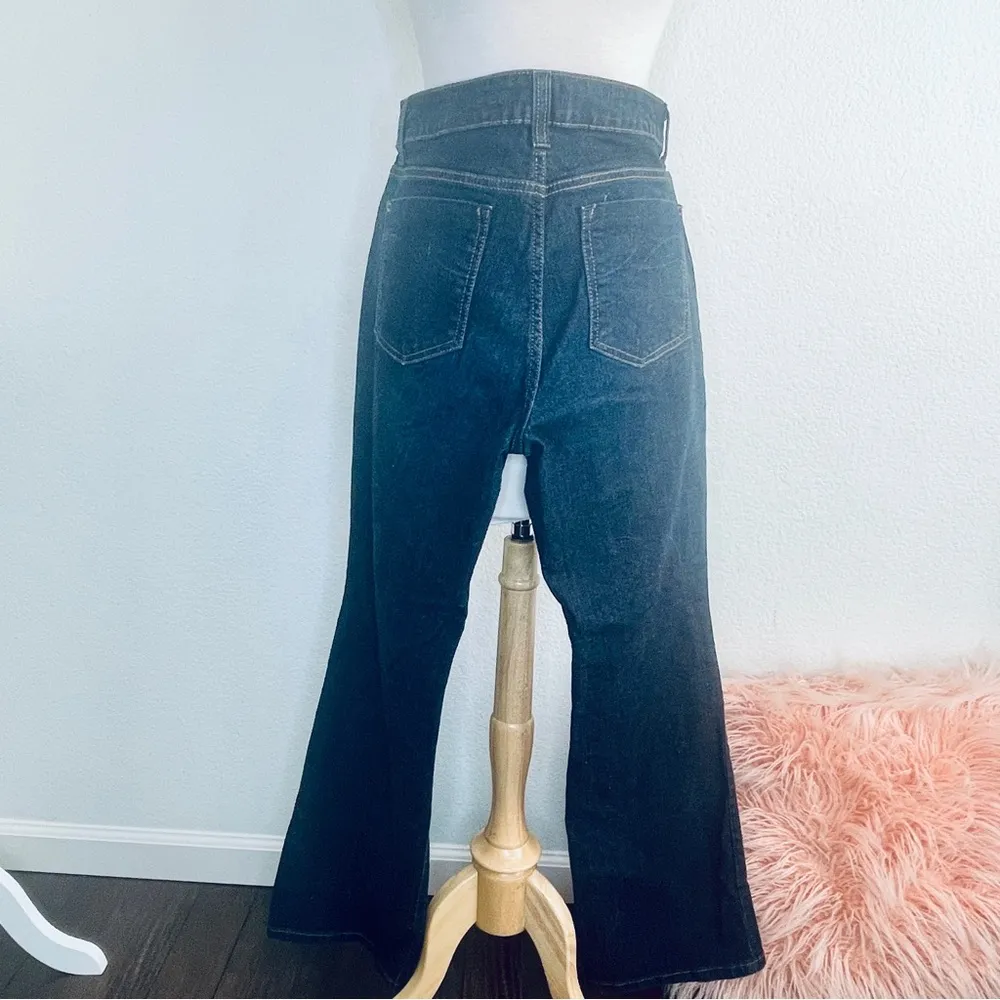 DKNA JEANS women’s dark wash blue flared button closure - Image 5