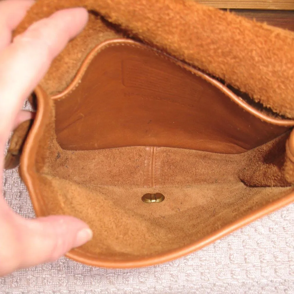 Vintage Coach 9620 Compact Pouch Flap Crossbody Bag British Tan - Image 13