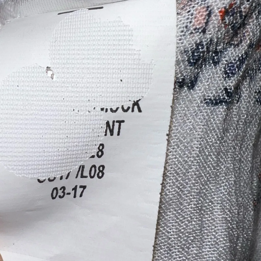 Old Navy White and Red Patterned boho blouse with tasseled shoulder tie - MEDIUM - Image 8