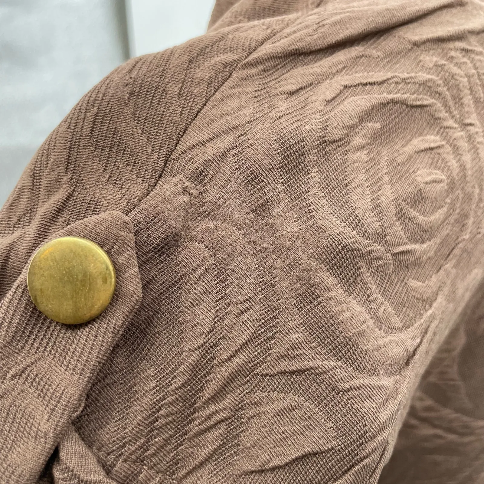 Brown Rose Floral Textured Top Short Sleeve Blouse Stretchy Officewear Size M Size M - Image 6