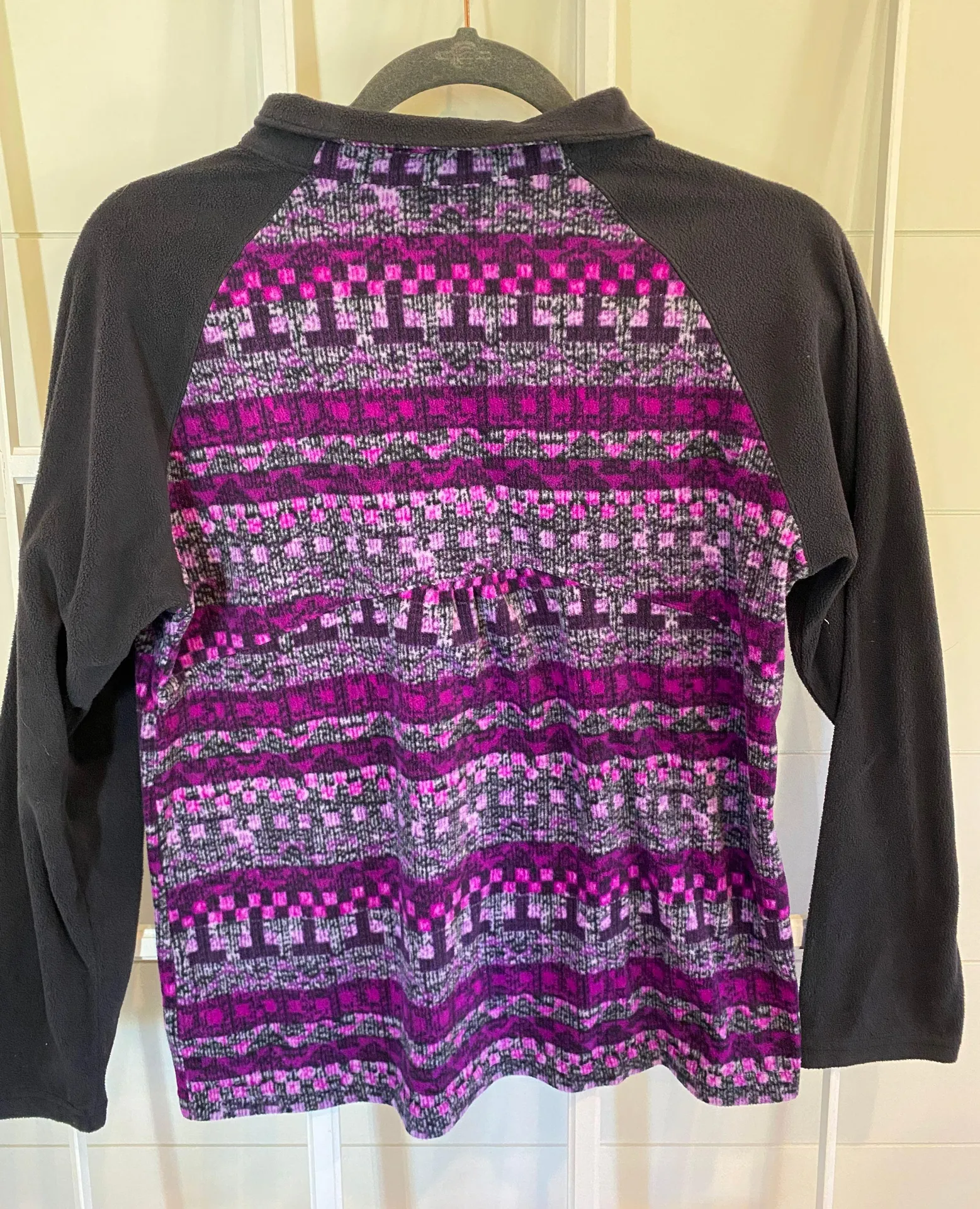 Columbia Pullover Fleece - Image 3