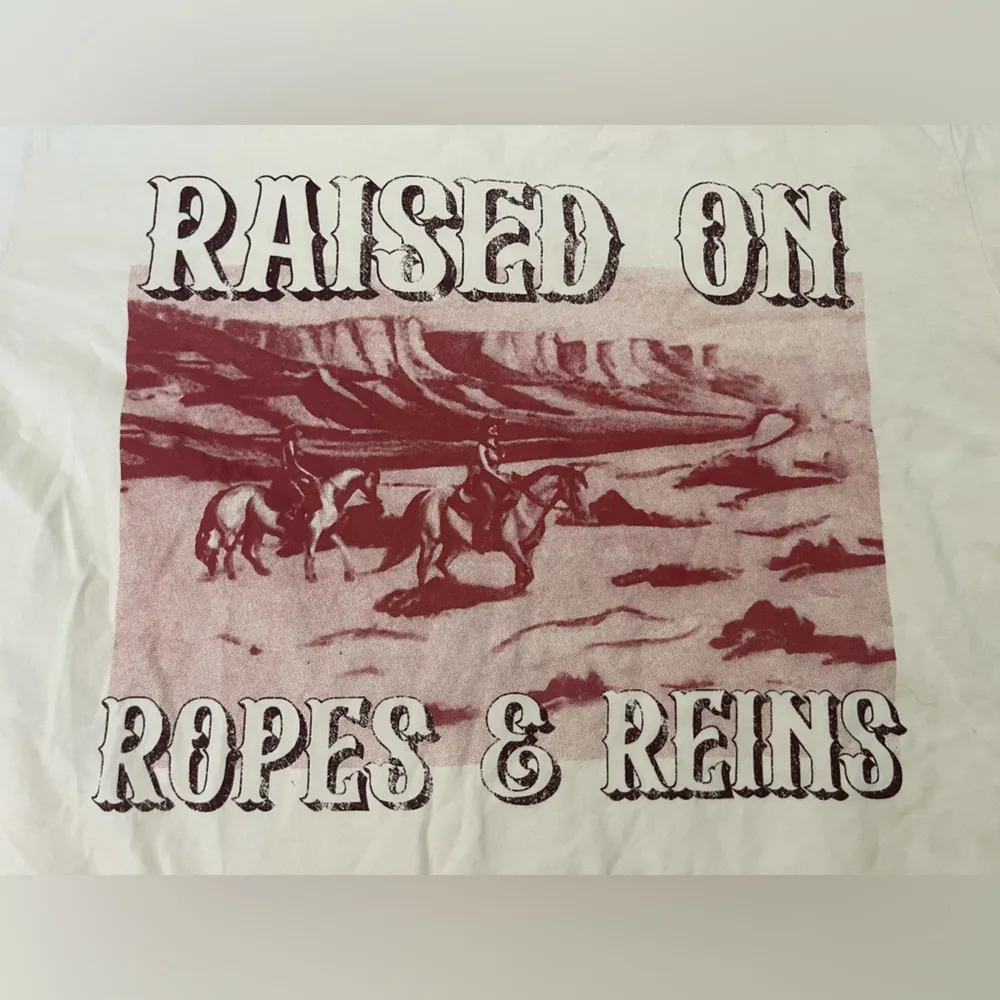 NWT Women’s Shyanne Raised on Ropes and Reins Graphic Tee T-Shirt Size M - Image 6
