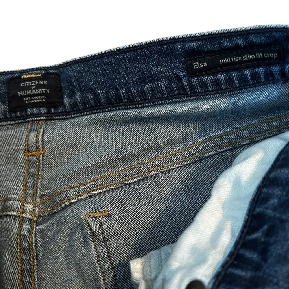 Citizens of Humanity Elsa Jean Mid Rise Slim Fit Crop
Size 27 - Image 4