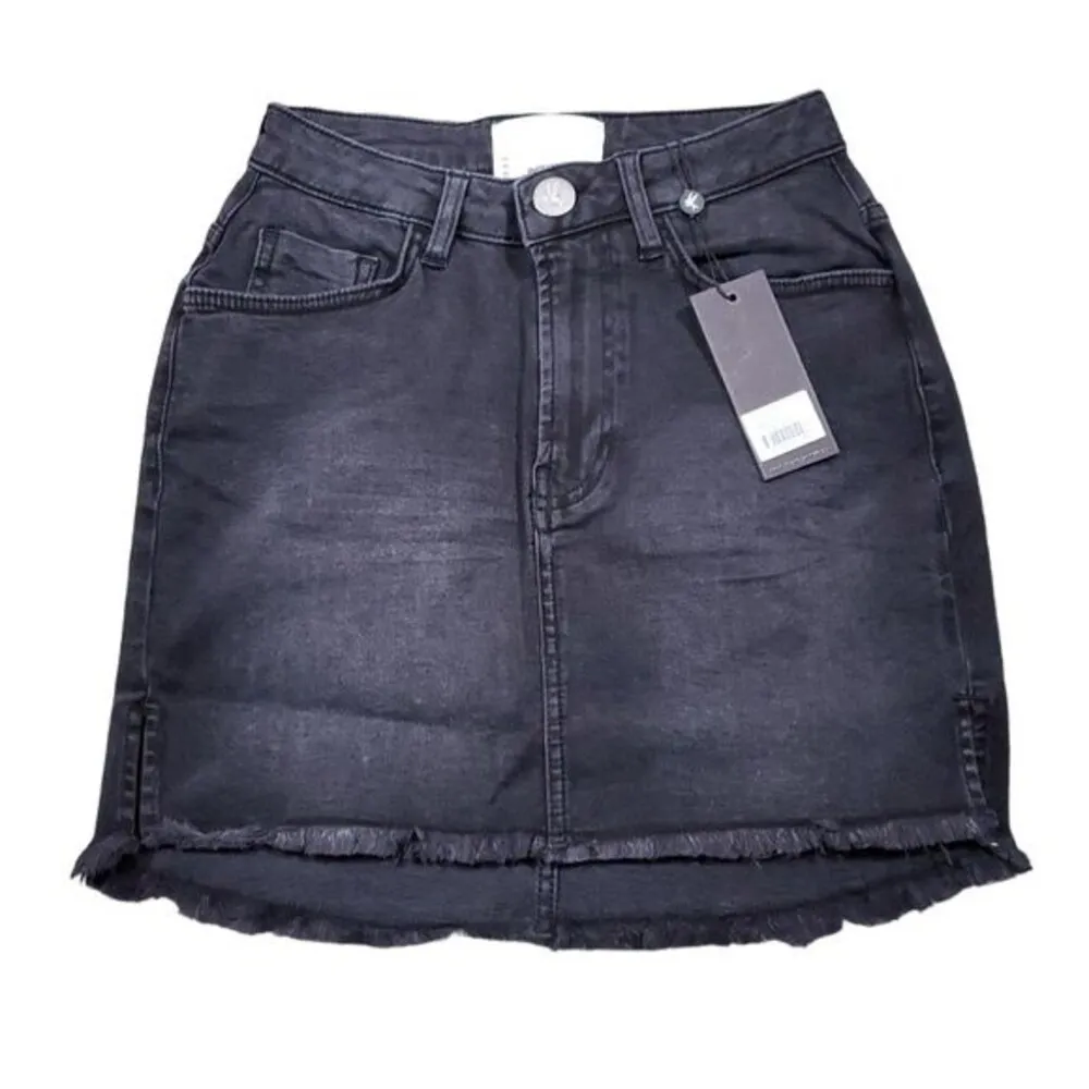 One Teaspoon 2020 Black Swan Denim Mini Skirt Size 25 NWT Raw Cutoff Hem Stretch - Image 2
