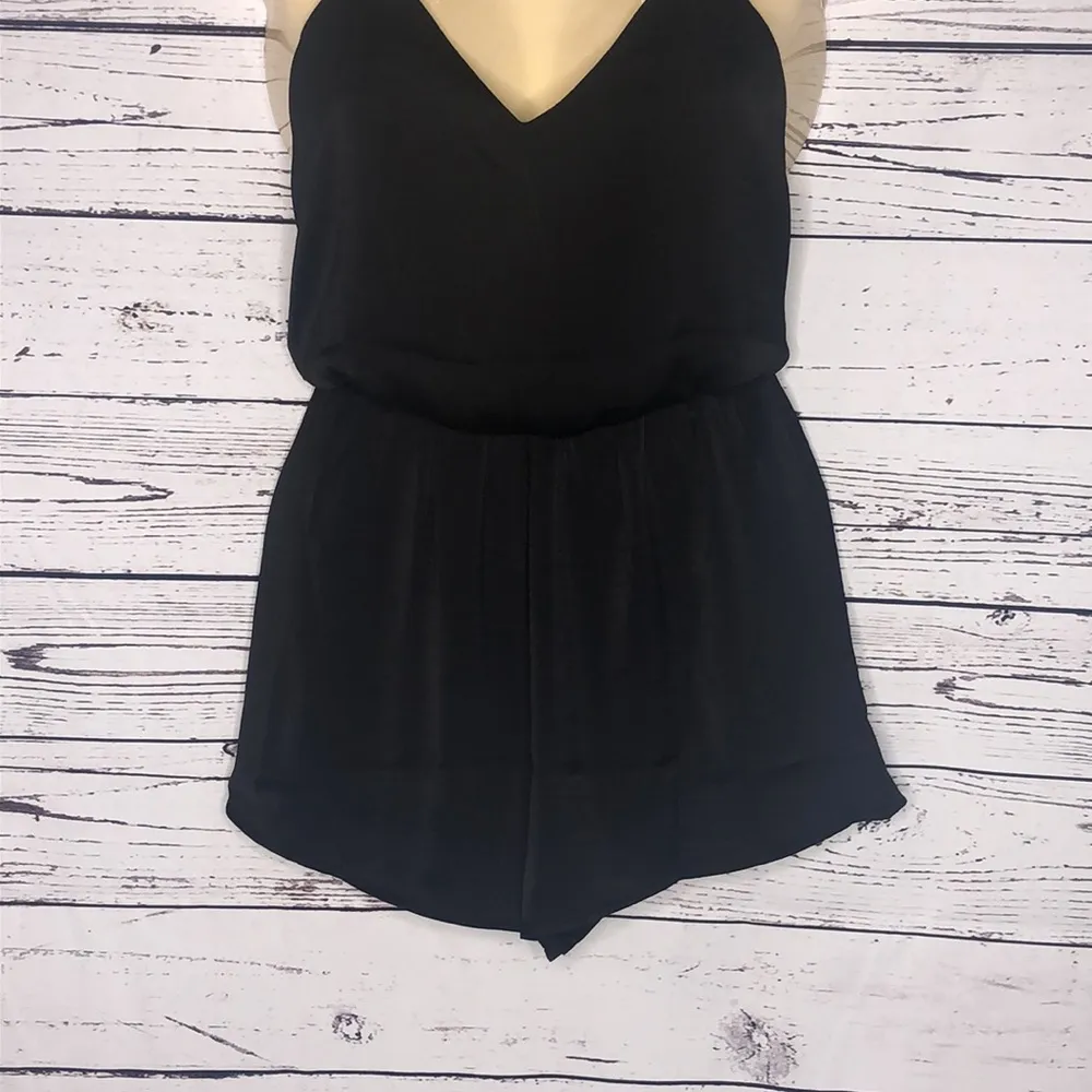 Forever 21 NWT Size S Black V-Neckline Strappy Shorts Jumpsuit Romper - Image 3