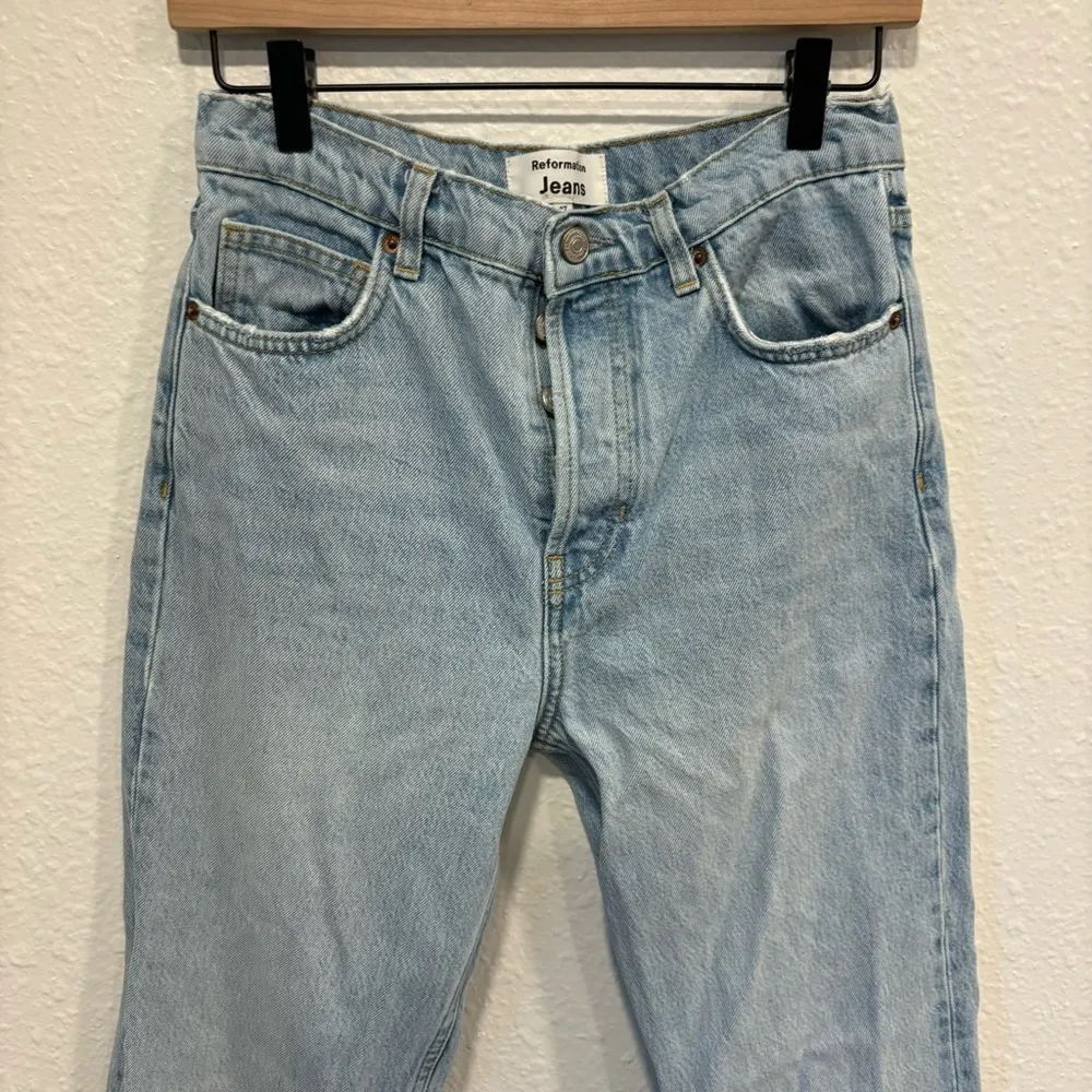 Reformation straight leg jeans light blue wash - Image 3