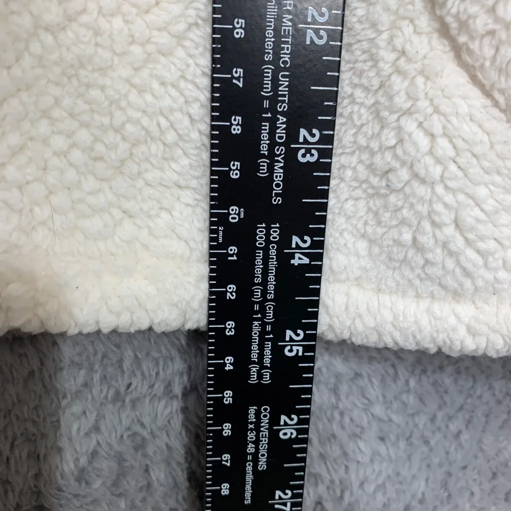 Jaclyn Intimates Women’s Fleece Jacket Size M White Button Front Cozy Sherpa 100 - Image 3