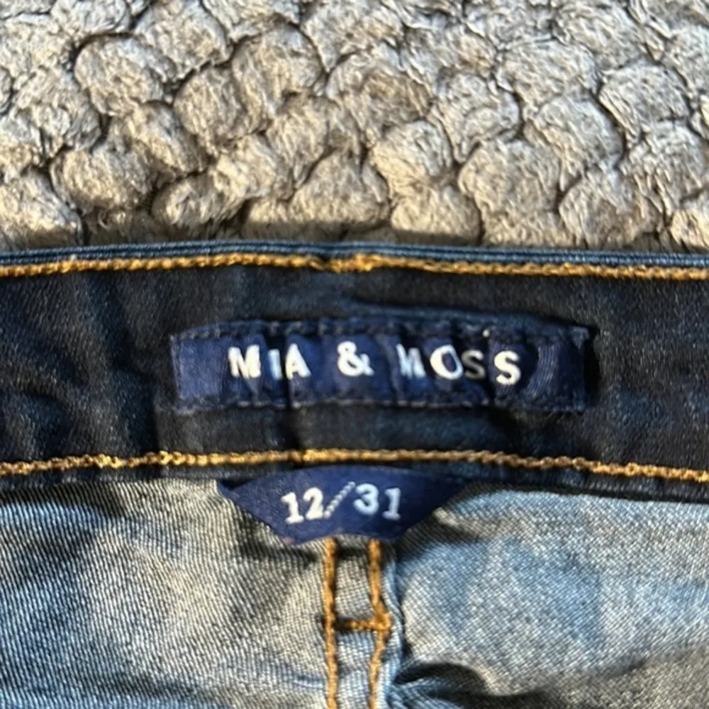 Women's Mia & Moss Sloane Straight Denim Stretch Jeans Size 12/31 EUC #4207 Blue - Image 3