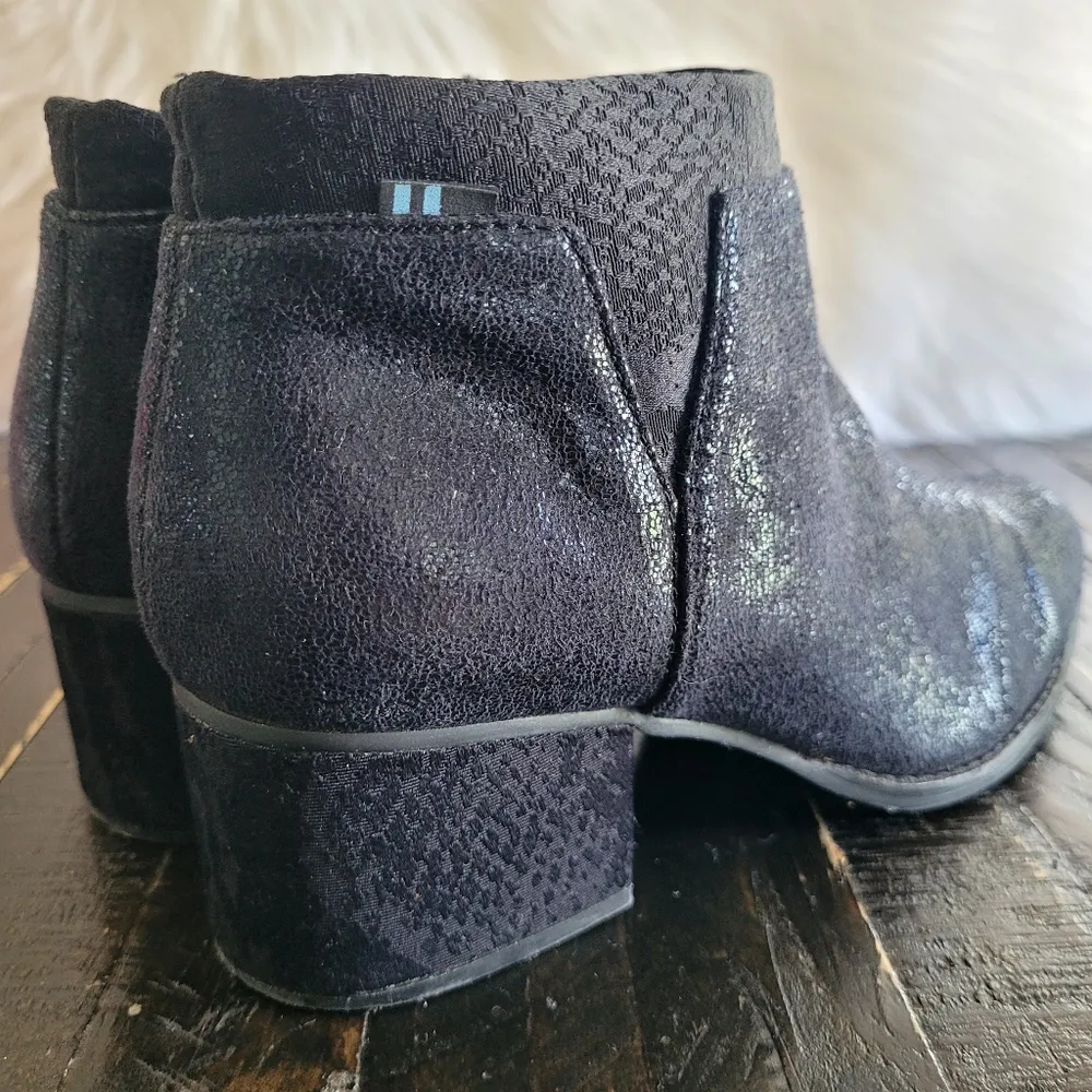 Toms Loren Black Shiny Textile Snake Heel Ankle Boots Women's Size 6 - Image 6