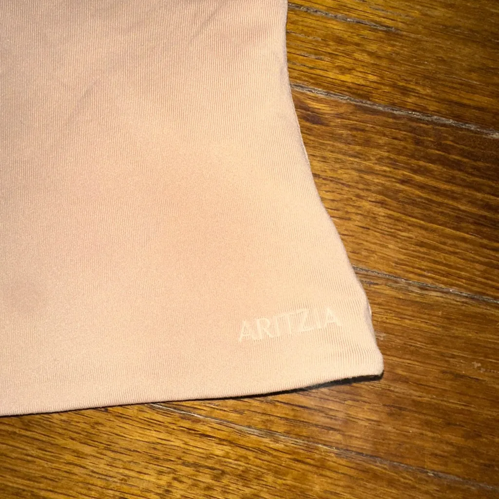 Aritzia Original Contour Tube Topl - Image 3
