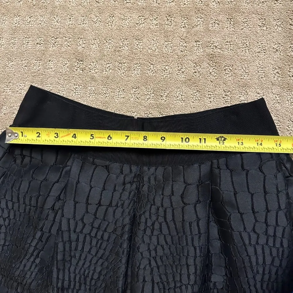 EUC Black Philosophy di Alberta Ferretti Croc Stitch Pattern Flare Skirt Sz 4 - Image 3