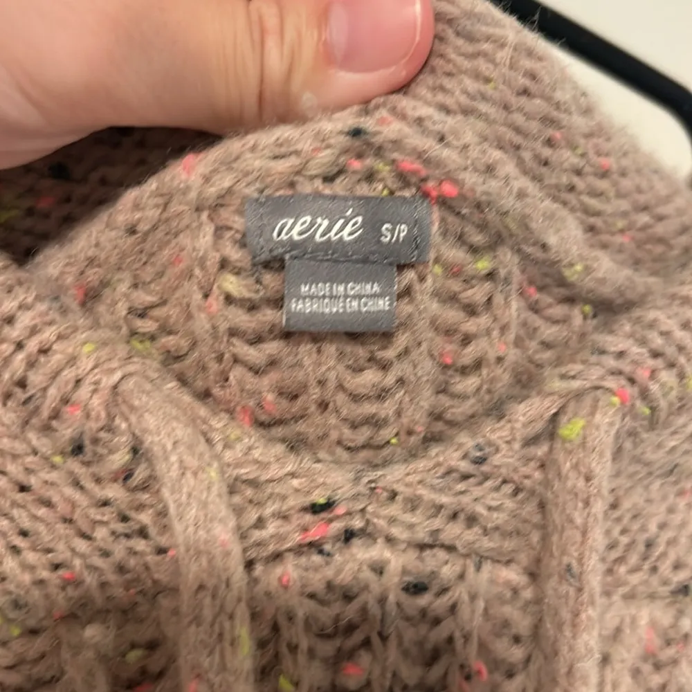 Wool Blend Tan Comfy Loungewear Hooded Lightweight Sweater Size Small - Image 2