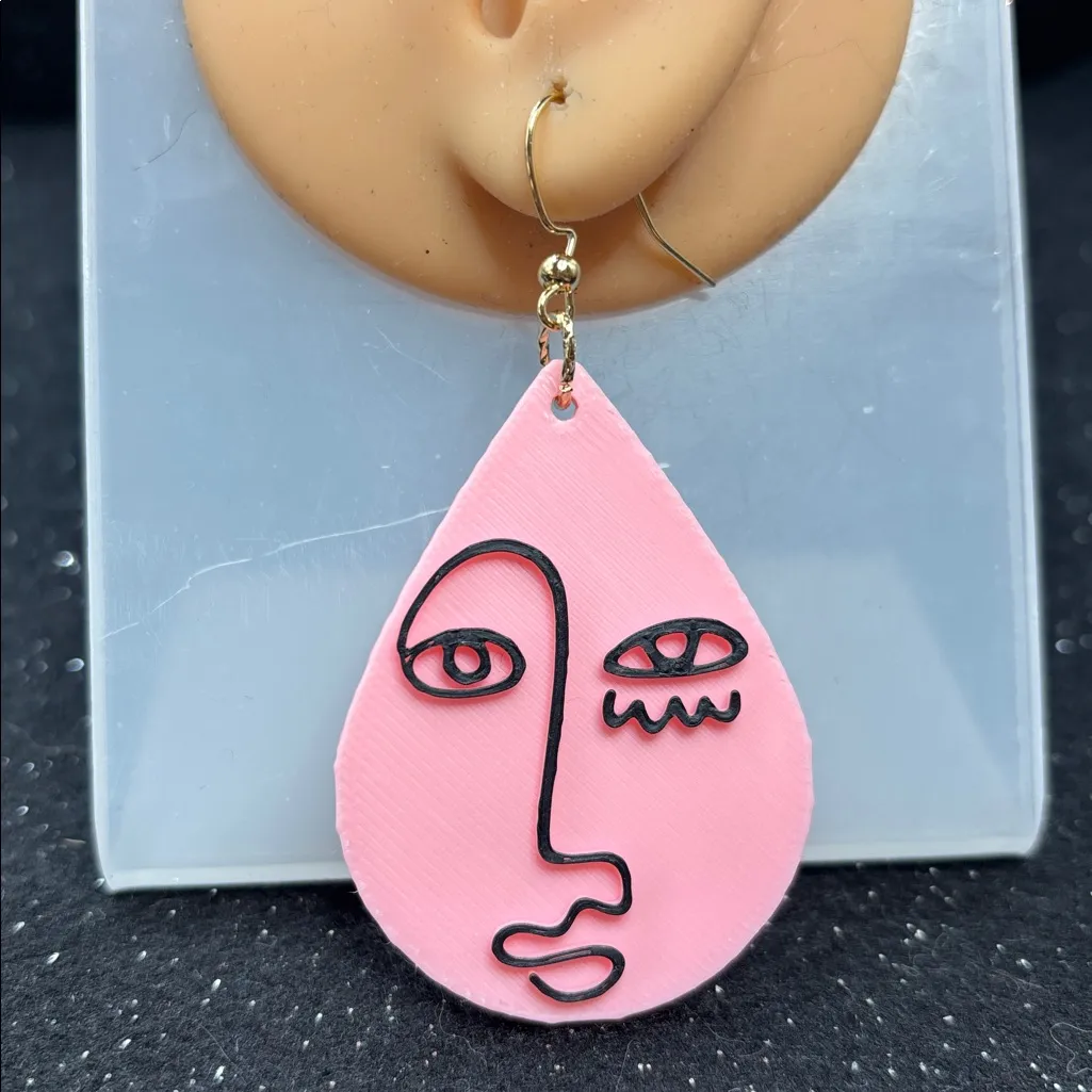 🎨✨ Abstract Picasso Teardrop Earrings | Gold Tone Accents 💛 Pink - Image 2