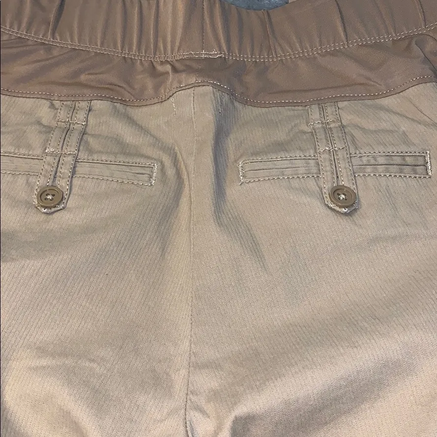 Gap Maternity Beige Pants Size 2R Cuffed Hem - Image 4