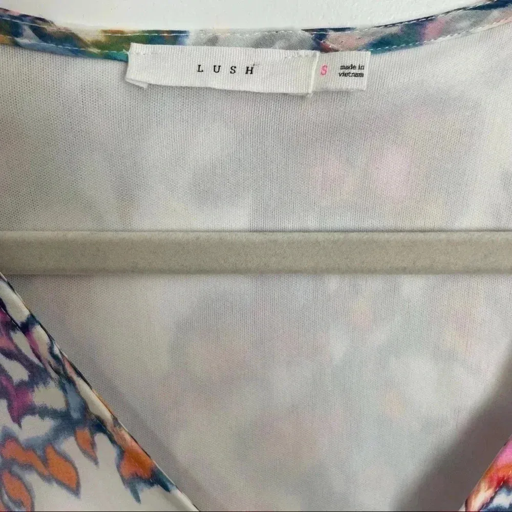 Lush Mini Dress Short Sleeve Watercolor Floral - Image 3