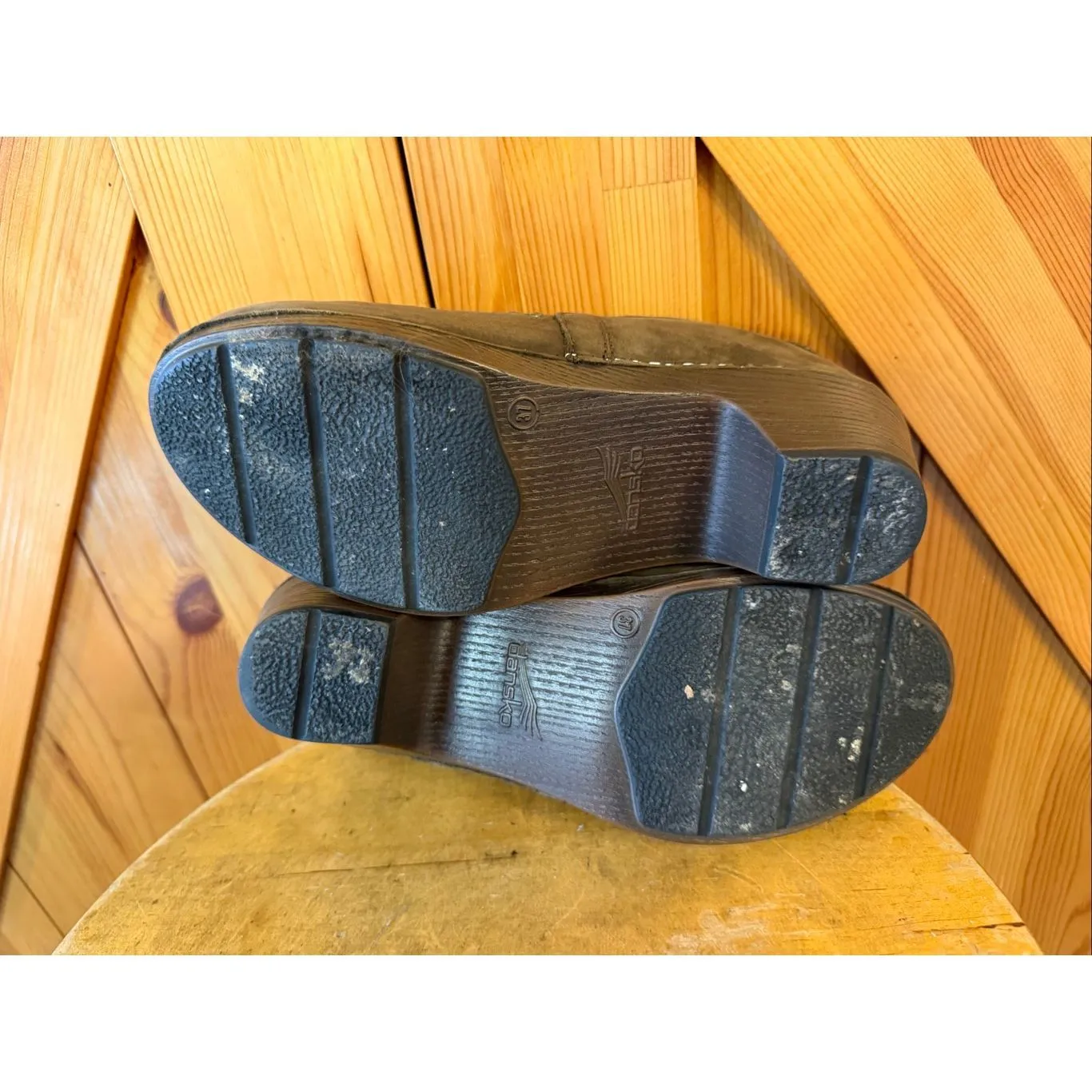 Dansko Shoes Size EU 37 US 6.5-7 Mavis Studded Comfort Slip On Wedge Clogs Brown - Image 7