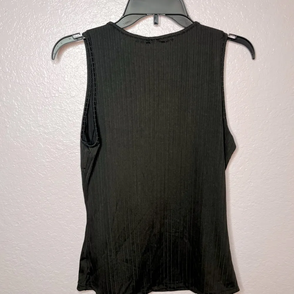 Flamingo Women’s Black Ribbed Sleeveless Easygoing Silky Feel Top Size XL NEW! - Image 2