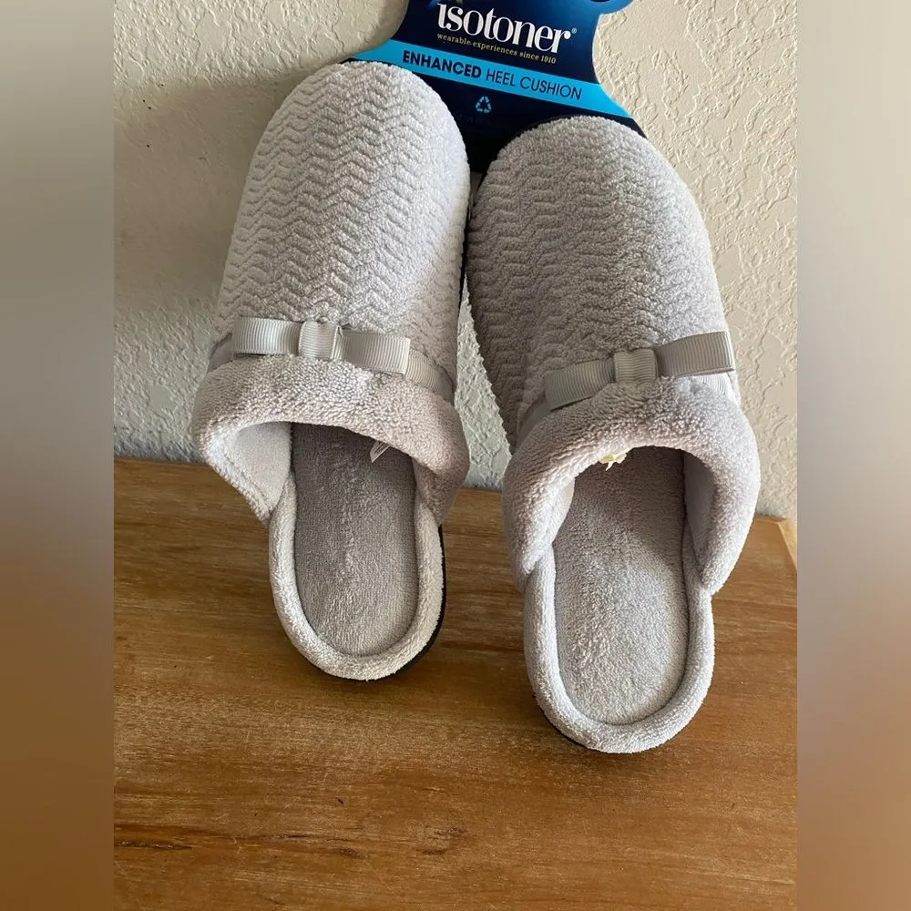 isotoner NEW Women's Light Gray Clog Slippers Shoe Size 8.5 - 9 Heel Cushion - Image 3