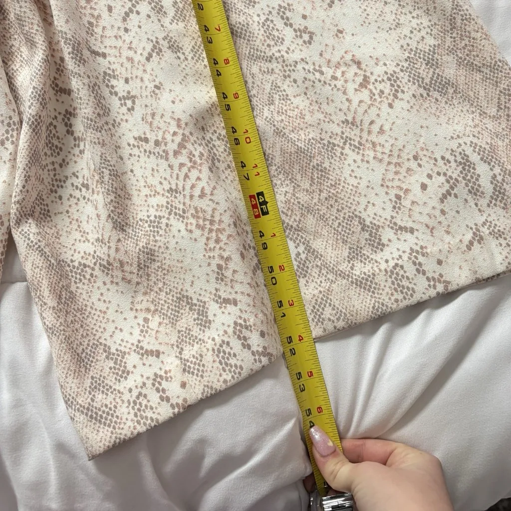 NWT LOFT Cropped Jumpsuit Womens Size 14 Snake Print Wide Leg Sleeveless Pink - Image 5