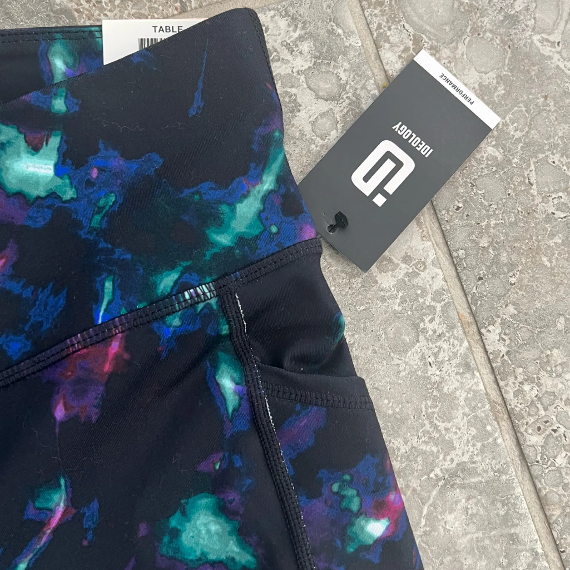 Ideology ID  Celestial Sky 7/8 Leggings, Plus Size 2X, New with Tag - Image 6