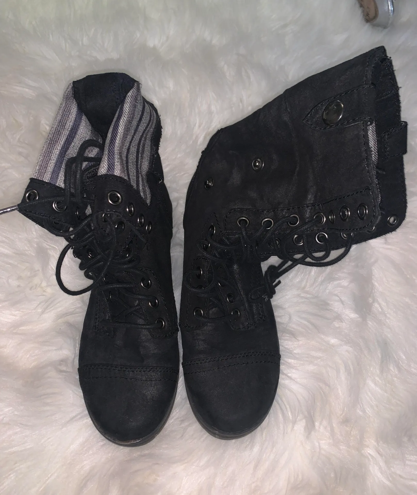 Bongo Black Soft Combat Boots - Image 2