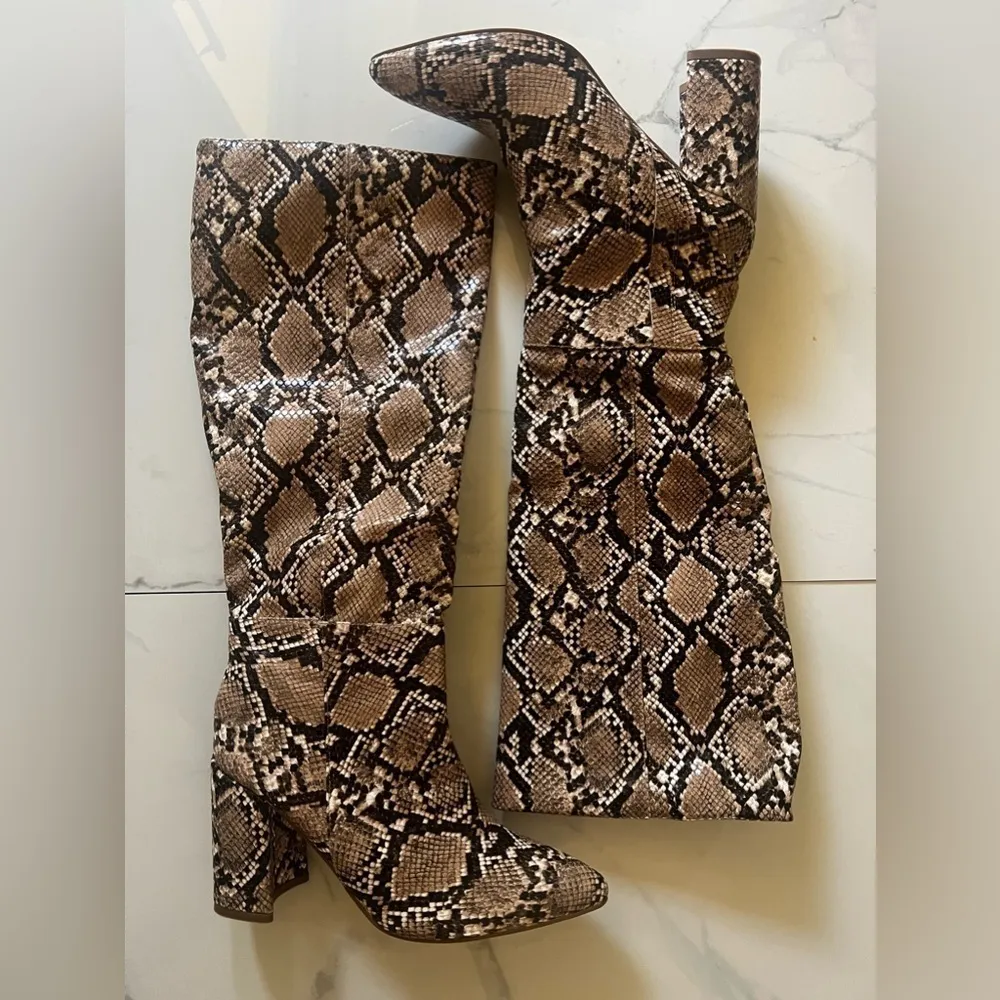 Lulus Katari Tan Snake Pointed-Toe Knee High
Boots 6.5 - Image 6