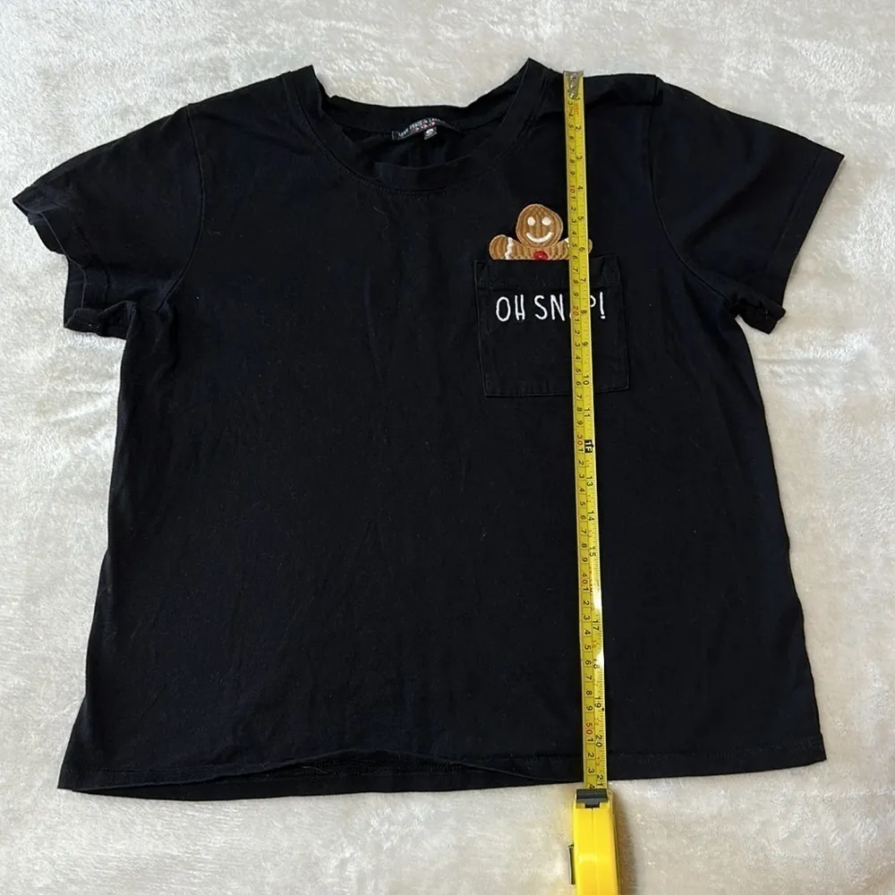 Attitude NOT Included Oh Snap Tee Gingerbread Holiday Crop T Shirt Size M Black Size M - Image 5