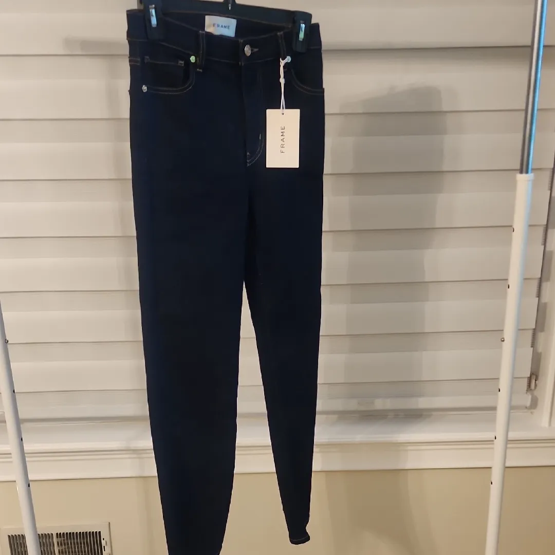 FRAME Sleek Straight Leg Jeans Size 26 - Image 5