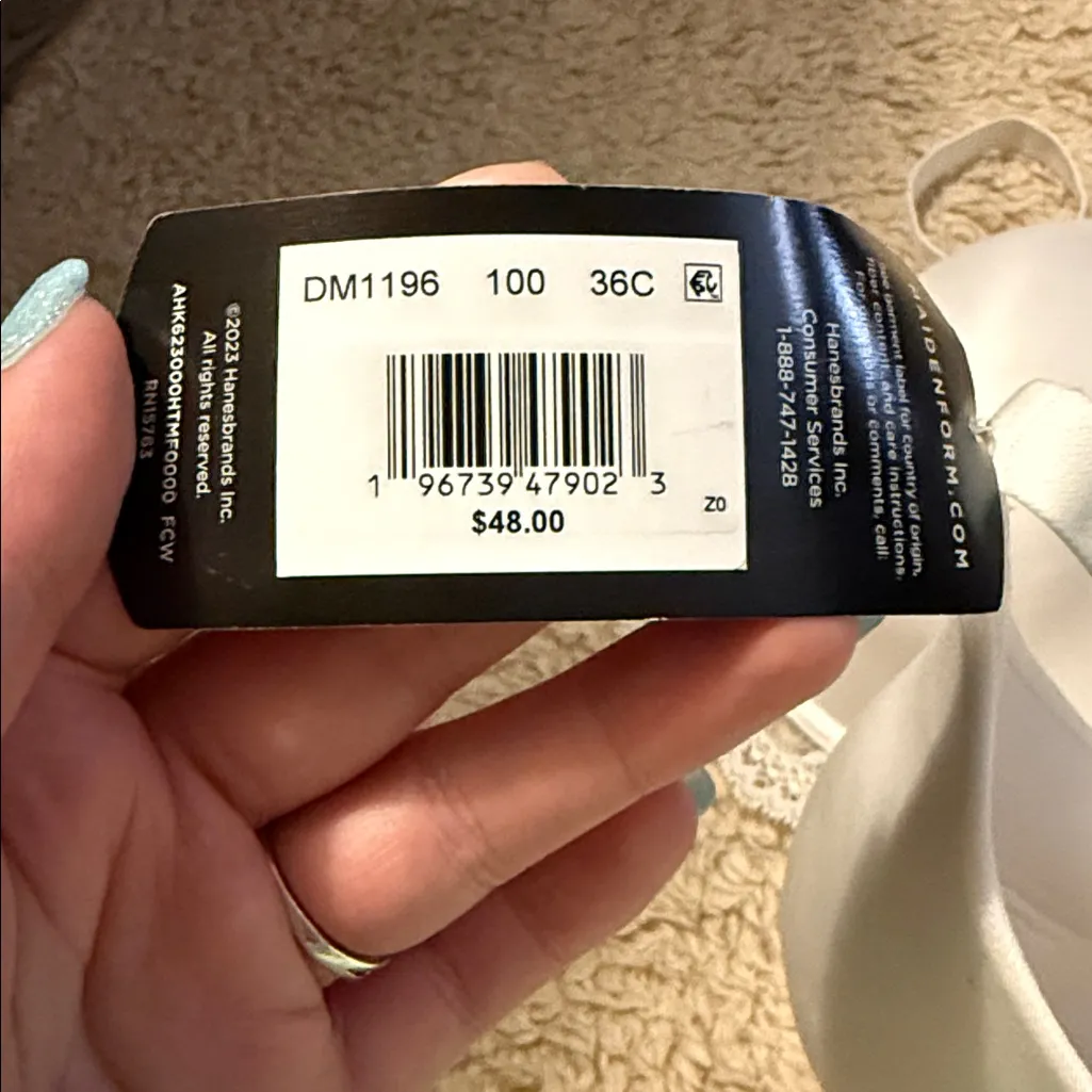 NWT Maidenform Bra - Image 4