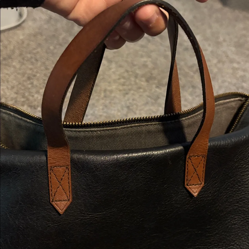 Madewell Leather Zip Top Transport Tote - Image 8