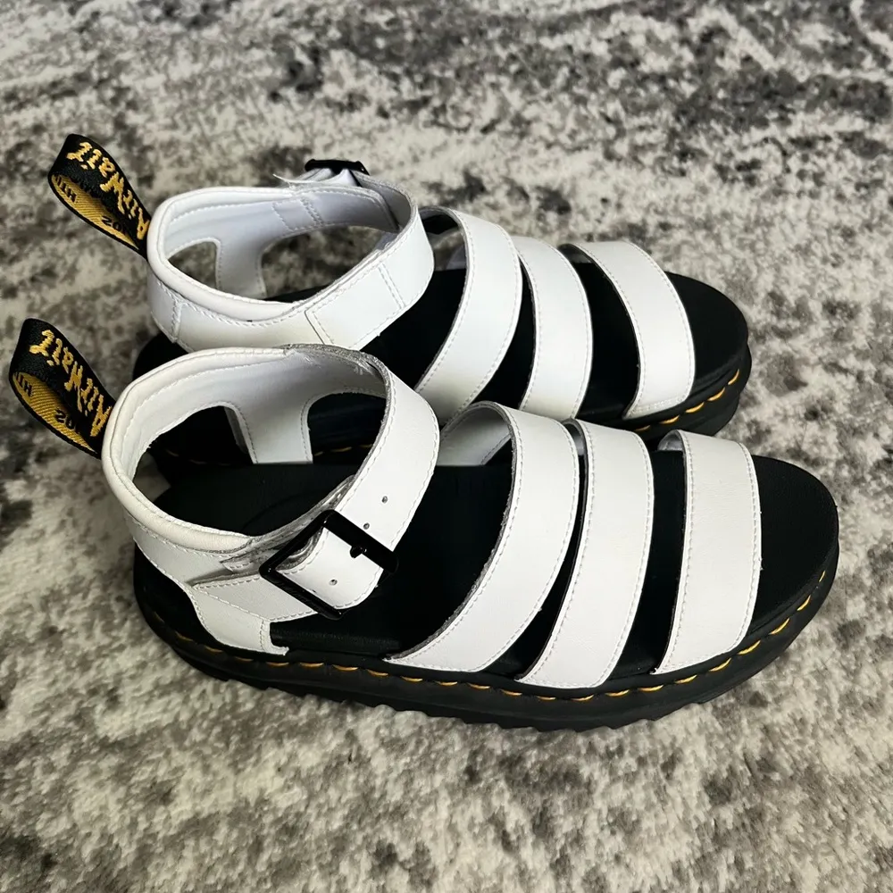 Blaire Platform Sandal - Image 5