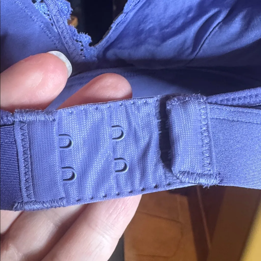 NWOT Wacoal Embrace Lace Wire Free Bralette Purple Blue Size 36 A-C - Image 7