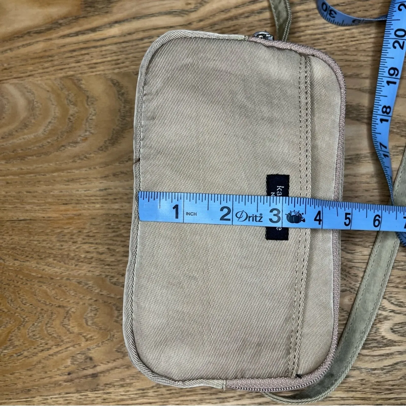 Vintage Kate Spade Y2K Crossbody Nylon Camera Bag 90s Beige Made In USA - Image 10