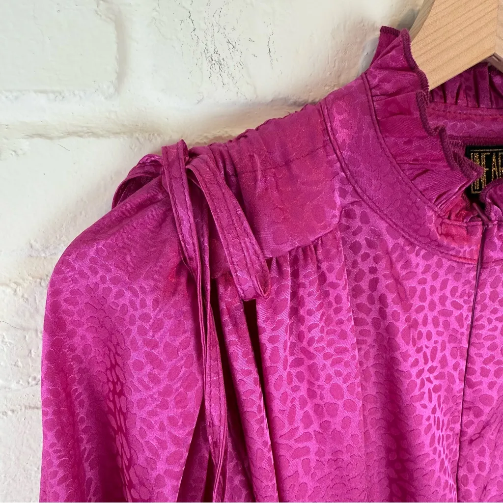 Linear Collection Pink Satin Tiered Dress Belted Front Zip Elastic Cuffs M/L Size M - Image 5