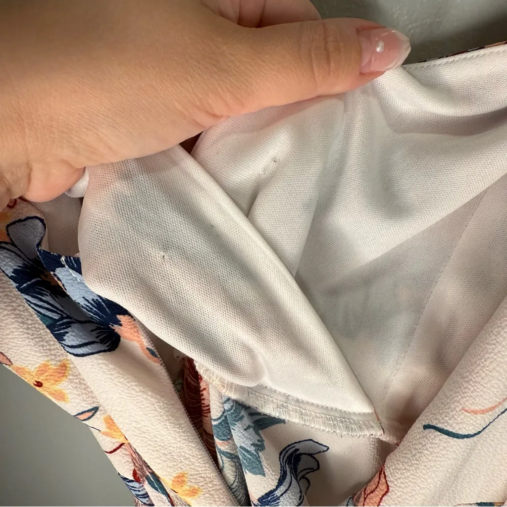 Love J - White Floral Dress with Tie - Size Medium - Image 5