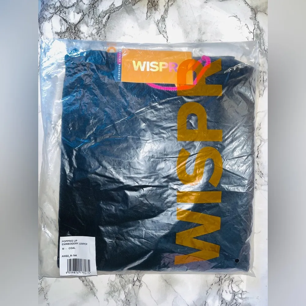 Brodie Lip Embroidery Crew Neck Jumper Black Size M - Image 4