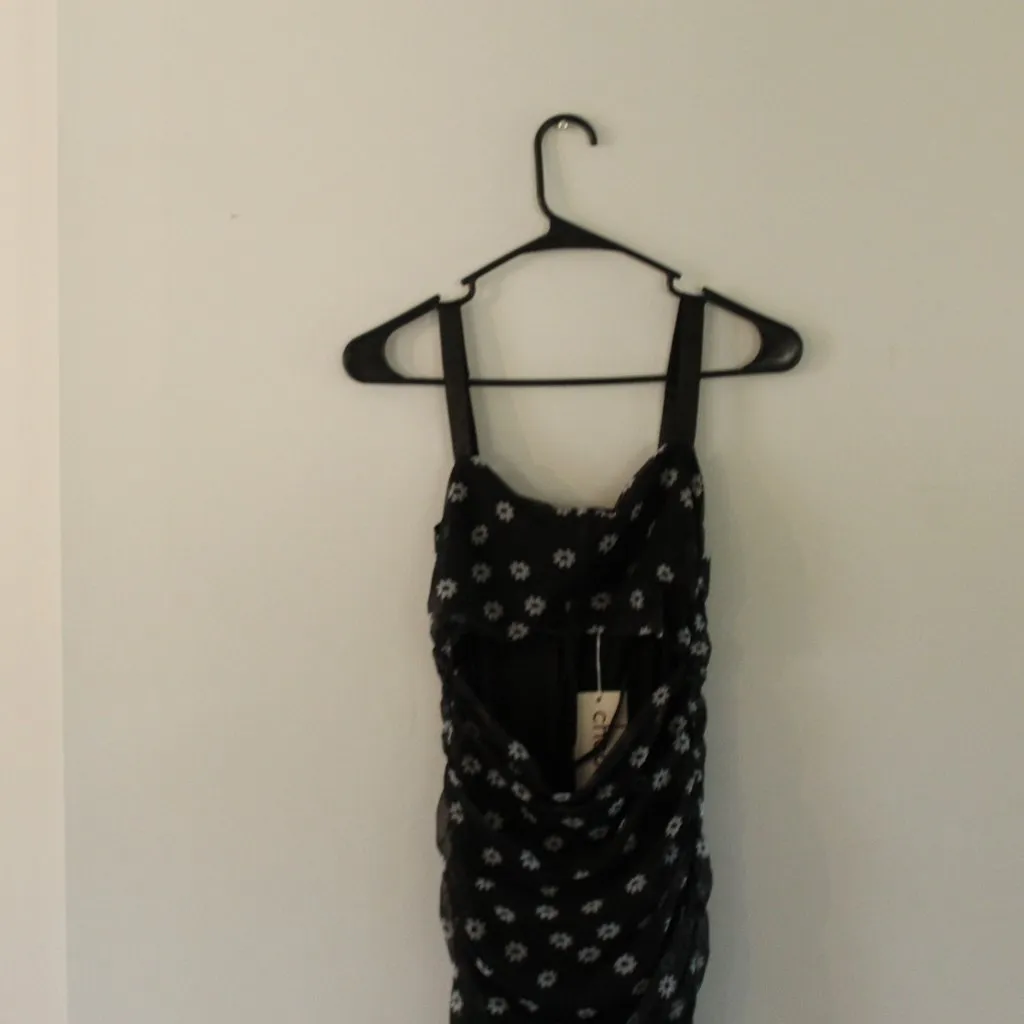 Choosy Black & White Floral Daisy Ruched Open Midrift Cutout Dress Size XS - Image 4